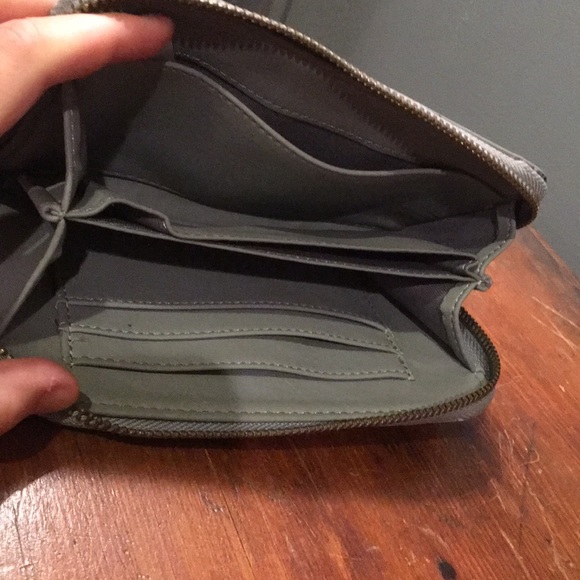 Wallet - Picture 2 of 2